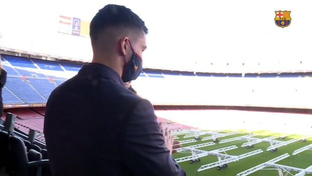 Ferran Torres' first day at Camp Nou as a Culer